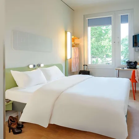 Ibis Budget Frankfurt City Ost Frankfurt am Main Exterior photo
